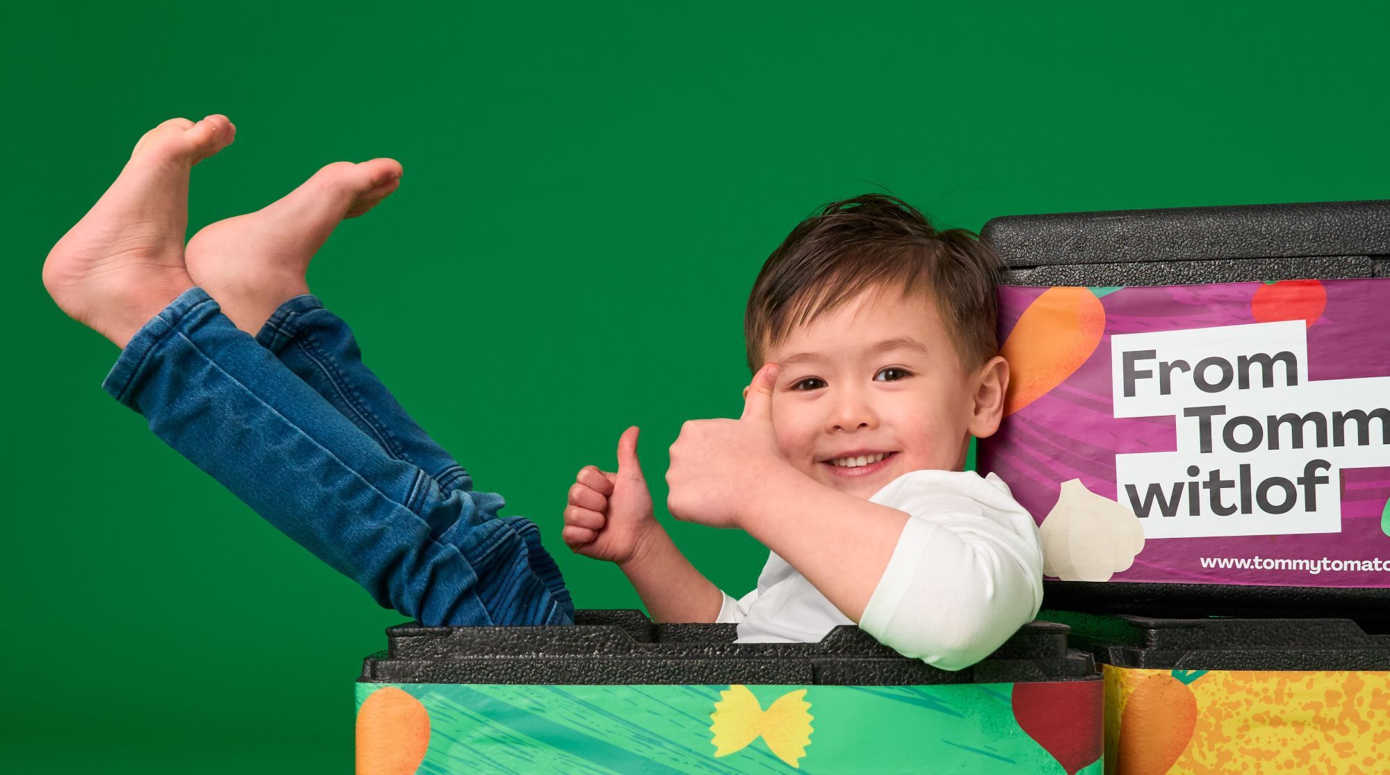 kinderen eten tommytomato lunch op school